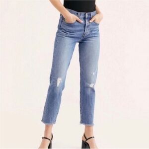 LEVI’S Wedgie Icon Jeans Truth Unfolds 24